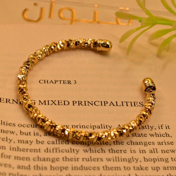 Fancy Unique Design Gold Plated Bracelet for Girls/Women