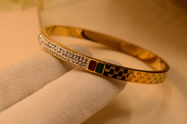 Charming Unique Design Gold Plated Crystal Stones Bracelet for Girls/Women