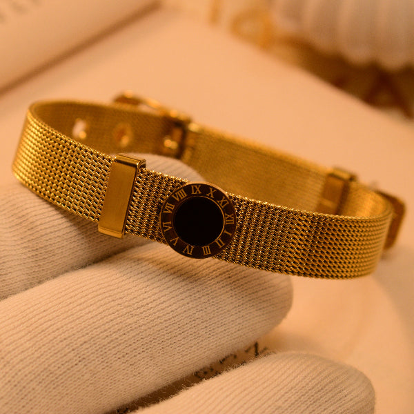 Fancy Unique Design Gold Plated Real Stone Bracelet for Girls/Women