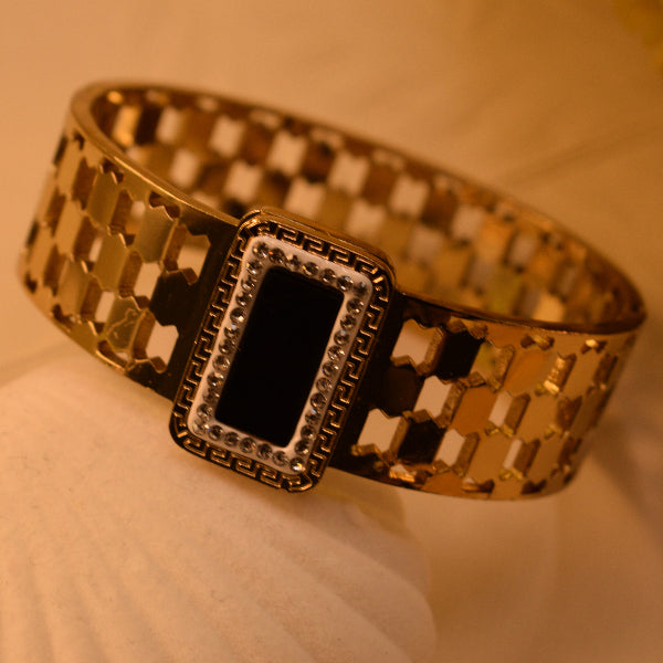 Luminous Unique Design Gold Plated Real Stone Bracelet for Girls/Women