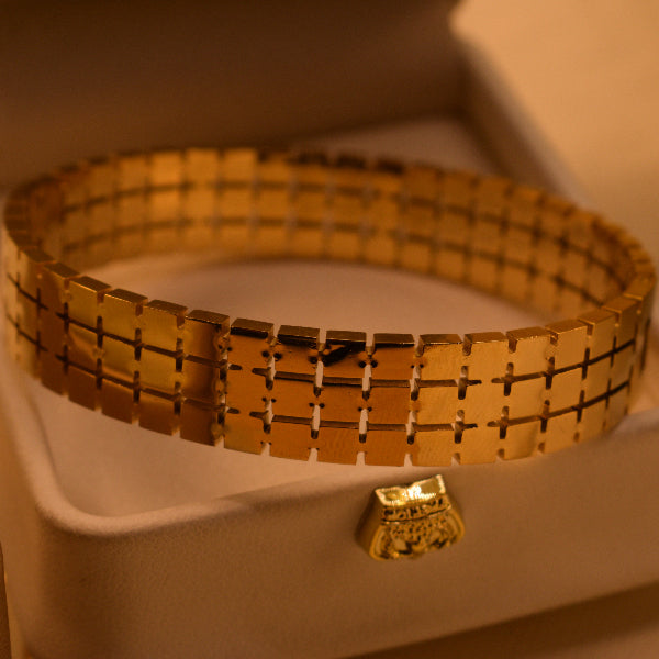 Luxury Unique Cubic Design Bracelet for Girls/Women