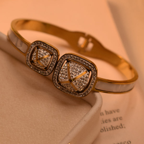 Fancy Unique Design Gold Plated Crystal Stones Bracelet for Girls/Women