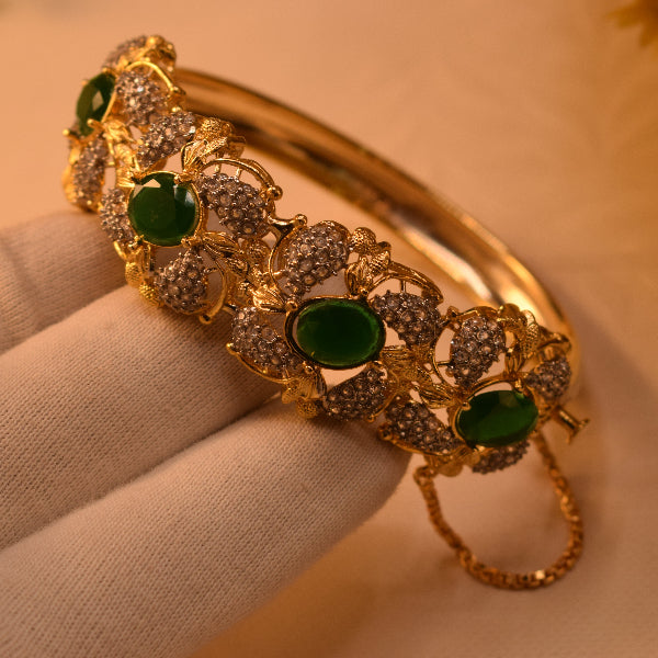 Charming Design Gold Plated Real Stones Bracelet for Girls/Women