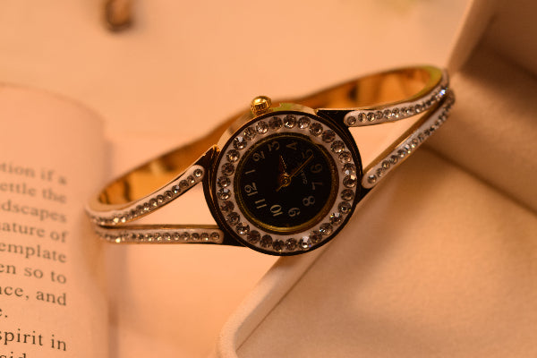 Luminous Design Gold Plated Crystal Stones Bracelet for Girls/Women