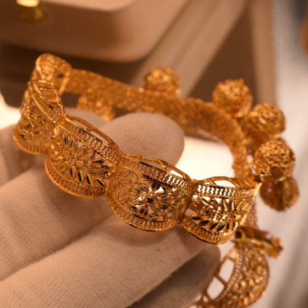 Fancy Unique Design 24K Gold Plated Bracelet for Girls/Women