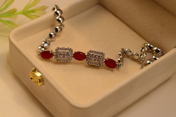 Beautiful Design Silver Plated Crystal Stones Bracelet for Girls/Women