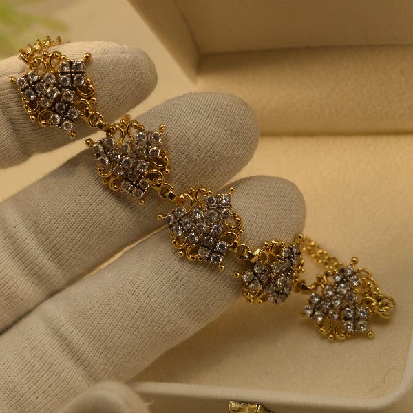 Fancy Unique Design Gold Plated Crystal Stones Bracelet for Girls/Women