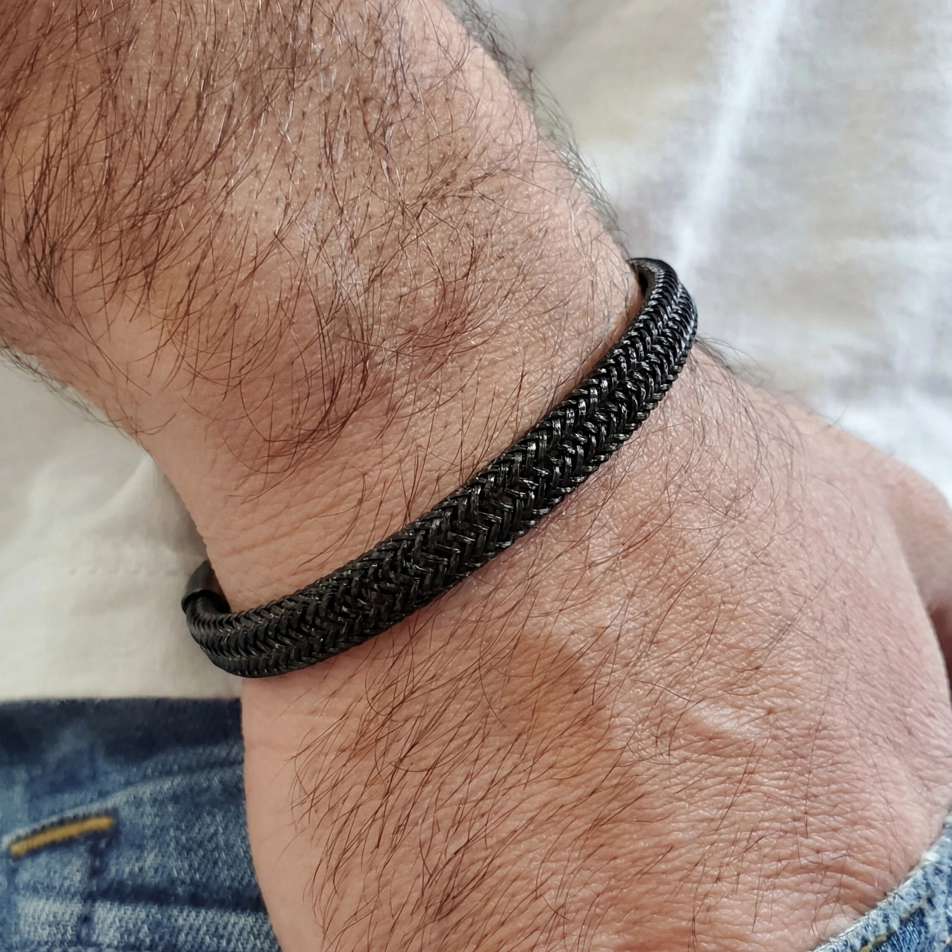 Glamorous Unique Design Chain Bracelet for Men