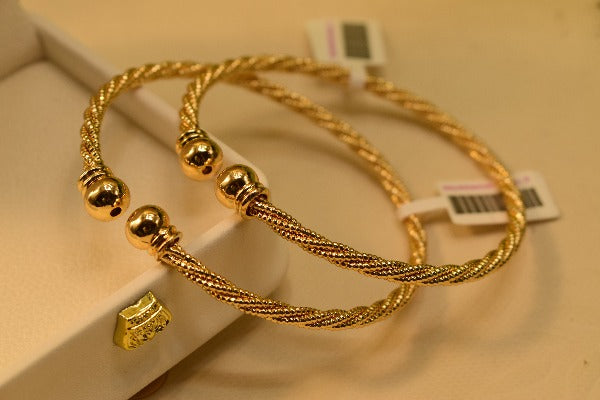 Elegant Gold Design Bracelet for Girls/Women