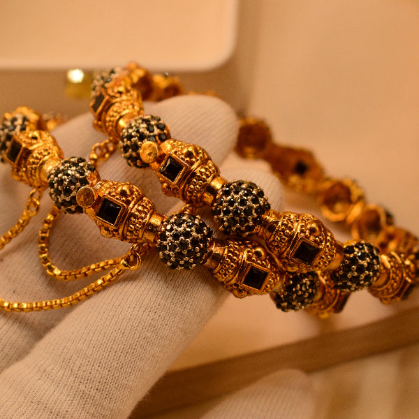 Luxury Unique Design Gold Plated Crystal Stones 2pc Bangle Set for Girls/Women