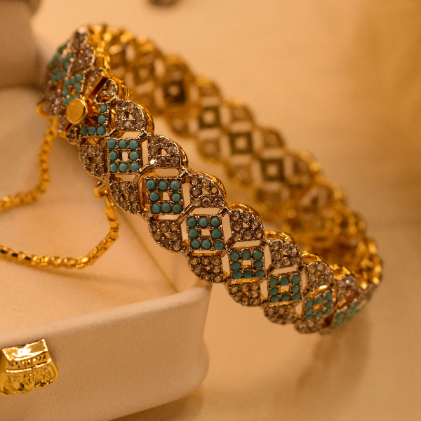 Luminous Unique Design Gold Plated Crystal Stones Bangle for Girls/Women