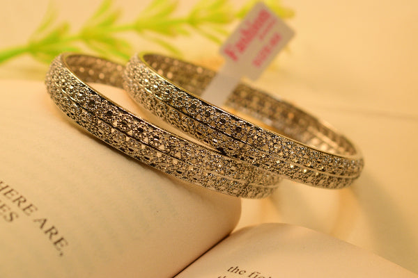 Stylish Unique Design 2pc Bangle Set for Girls/Women