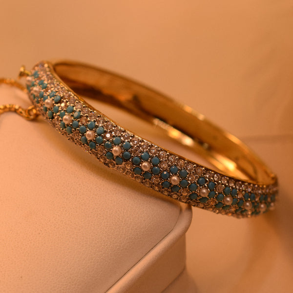 Fancy Unique Design Gold Plated Crystal Stones Bangle for Girls/Women