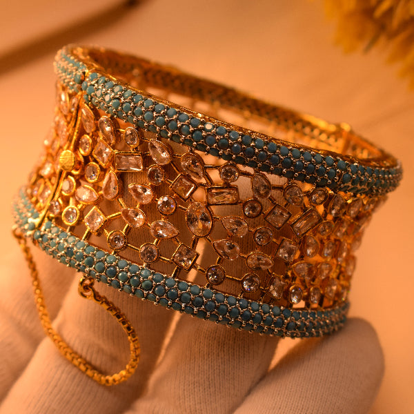 Beautiful Unique Design Gold Plated Crystal Stones Bangle for Girls/Women