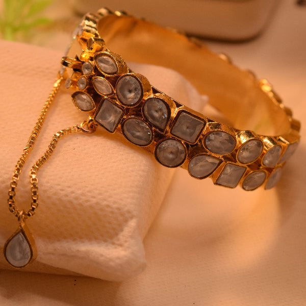 Stylish Design Gold Plated Crystal Stones Bangle for Girls/Women