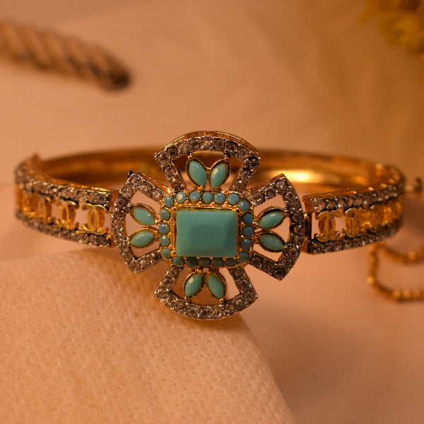 Fancy Design Gold Plated Crystal Stones Bangle for Girls/Women