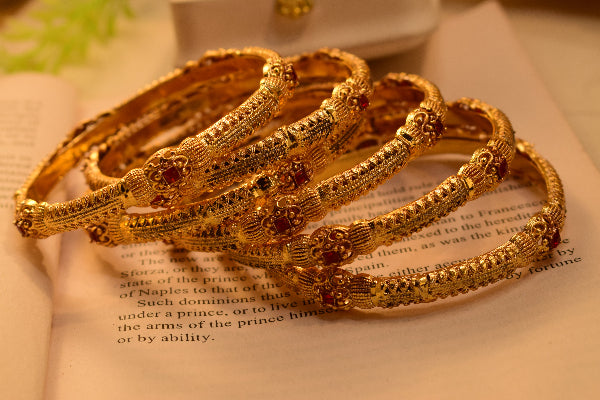 Stylish Design Gold Plated Crystal Stones 6pc Bangle Set for Girls/Women