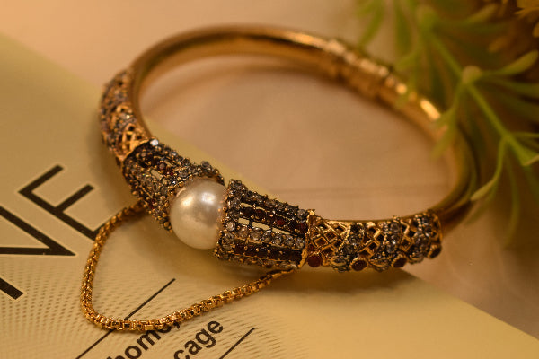 Luminous Design Gold Plated Crystal Stones Bangle for Girls/Women