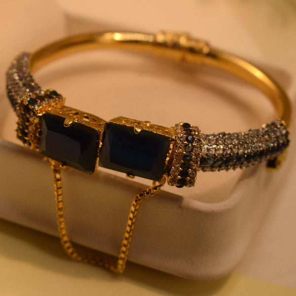 Glamorous Design Gold Plated Crystal Stones Bangle for Girls/Women