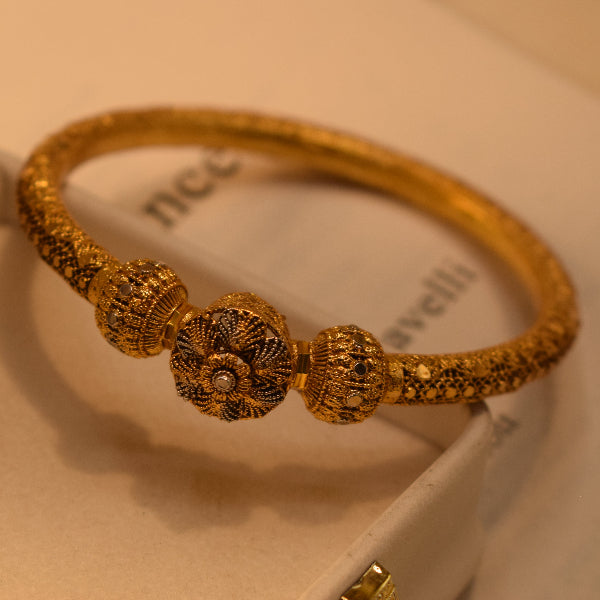 Rp 24k gold coated weight 24 grams bangle