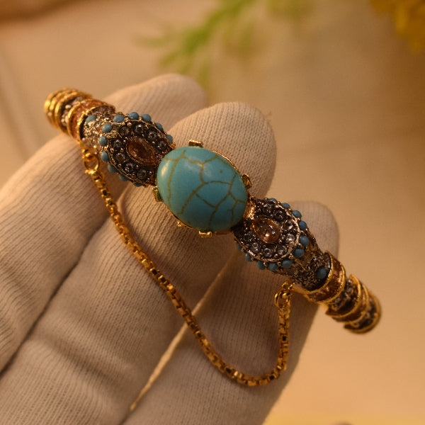 Charming Design Gold Plated Crystal Stones Bangle for Girls/Women