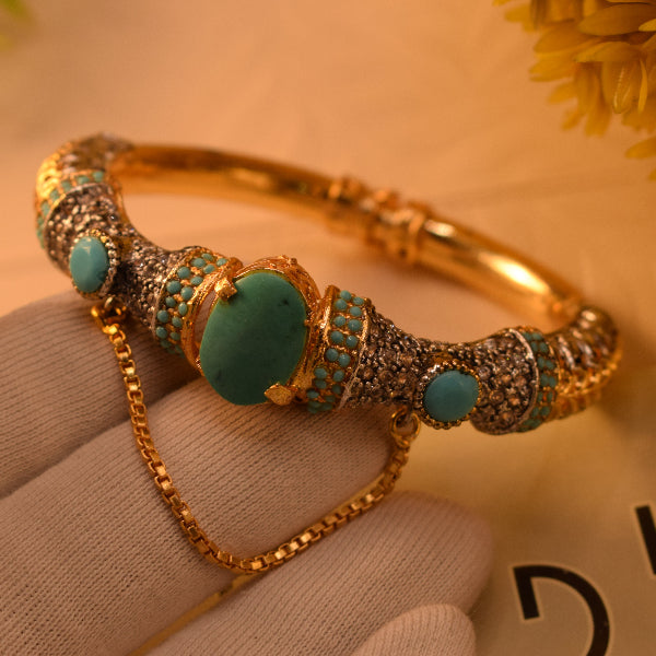 Luminous Unique Design Gold Plated Crystal Stones Bangle for Girls/Women
