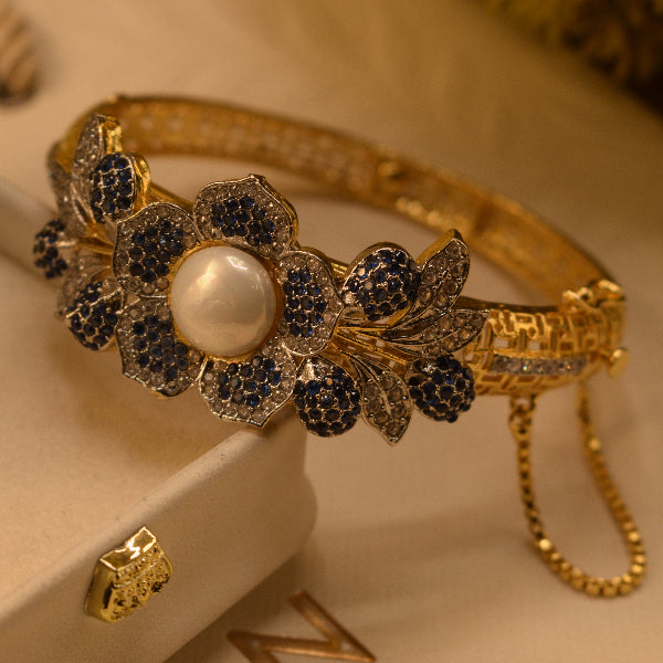 Stylish Unique Design Gold Plated Crystal Stones Bangle for Girls/Women