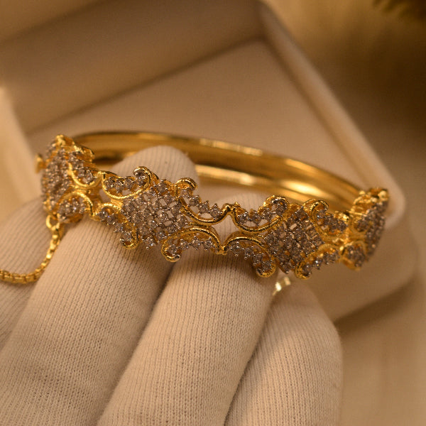 Luminous Unique Design Gold Plated Crystal Stones Bangle for Girls/Women