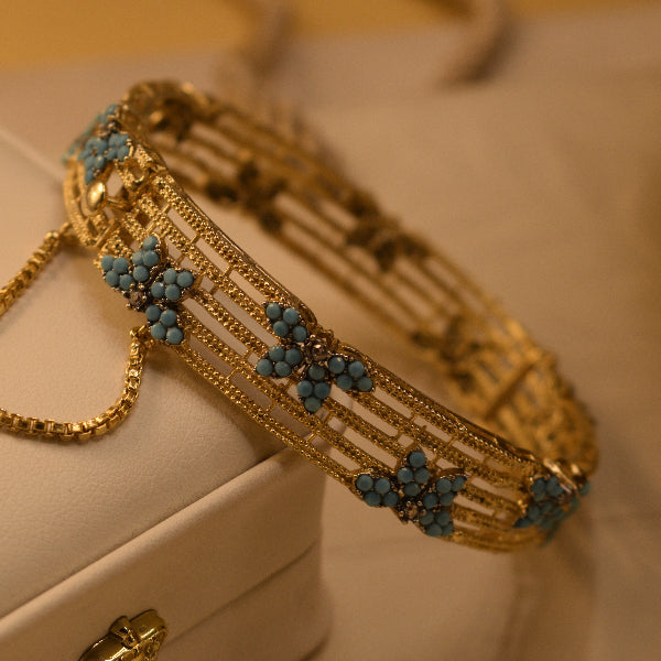 Charming Unique Design Gold Plated Crystal Stones Bangle for Girls/Women