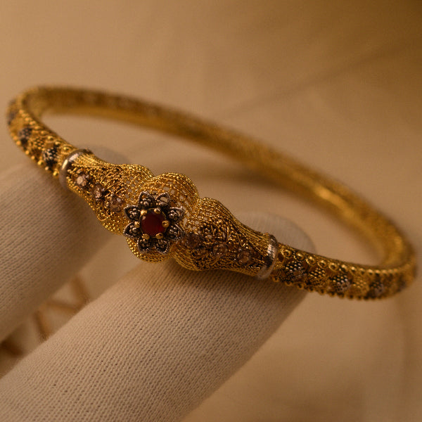 Stylish Unique Design RP 24K Gold Coated 13.5 Gram Bangle for Girls/Women