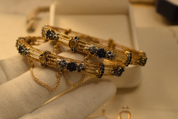 Beautiful Design Gold Plated Crystal Stones 2pc Bangle Set for Girls/Women