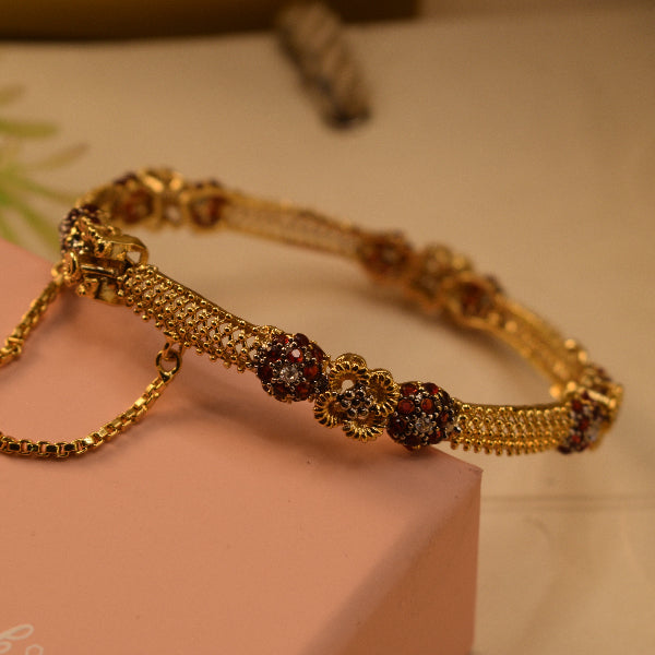 Gorgeous Unique Design Gold Plated Crystal Stones Bangle for Girls/Women