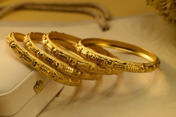 Glamorous Unique Design Gold Plated 4pc Bangle Set for Girls/Women