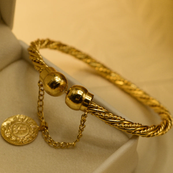 Luminous Unique Design Gold Plated Bangle for Girls/Women