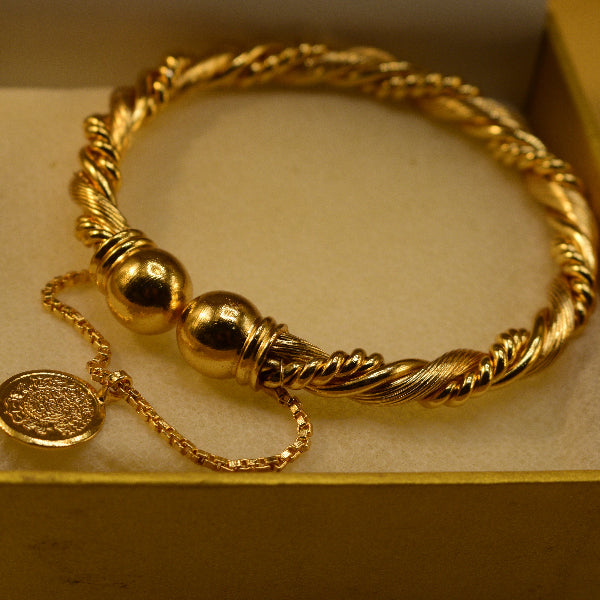 Dazzling Unique Design Gold Plated Bangle for Girls/Women