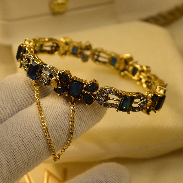 Elegant Design Gold Plated Crystal Stones Bangle for Girls/Women