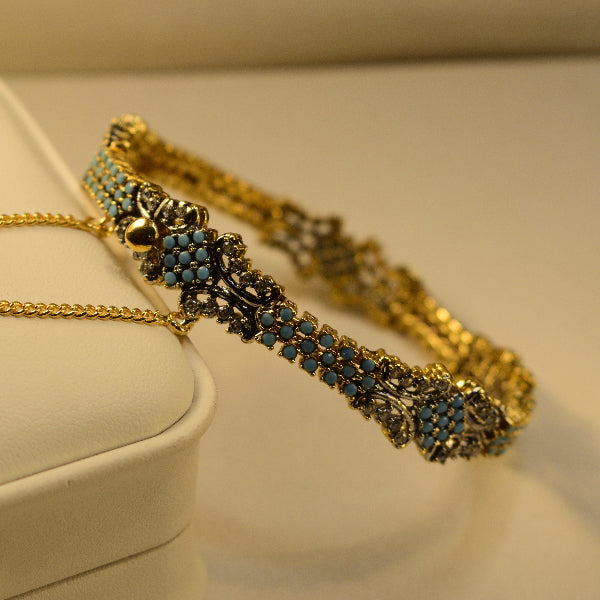 Glamorous Design Gold Plated Crystal Stones Bangle for Girls/Women
