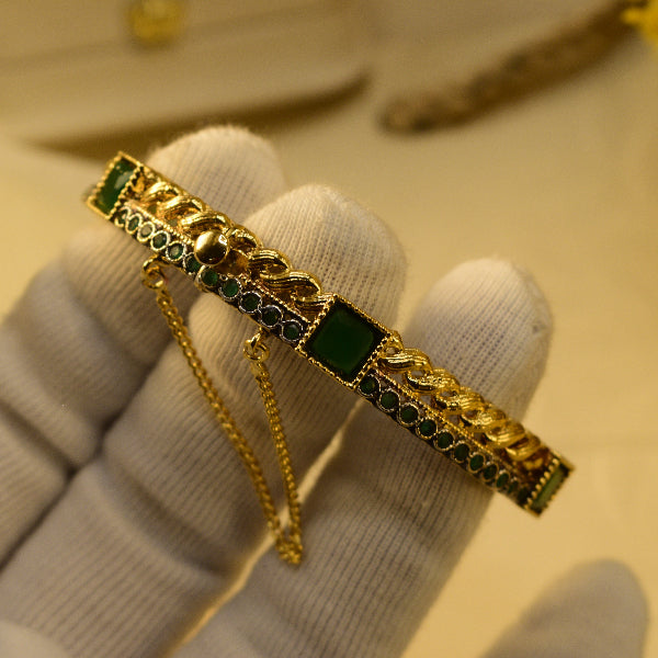 Beautiful Design Gold Plated Crystal Stones Bangle for Girls/Women