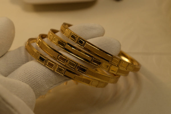 Gorgeous Unique Design Gold Plated 4pc Bangle Set for Girls/Women