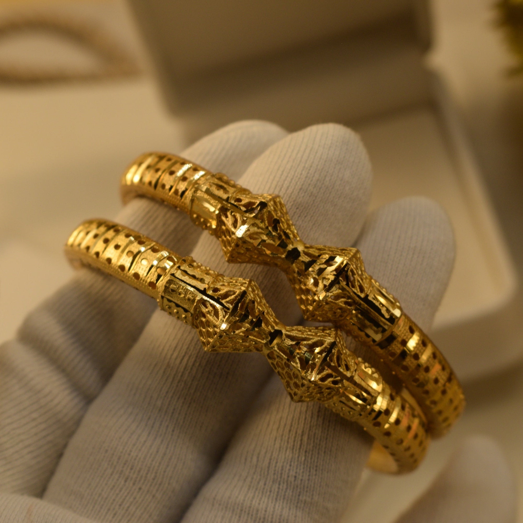 Luminous Unique Design Gold Plated 2pc Bangle Set for Girls/Women