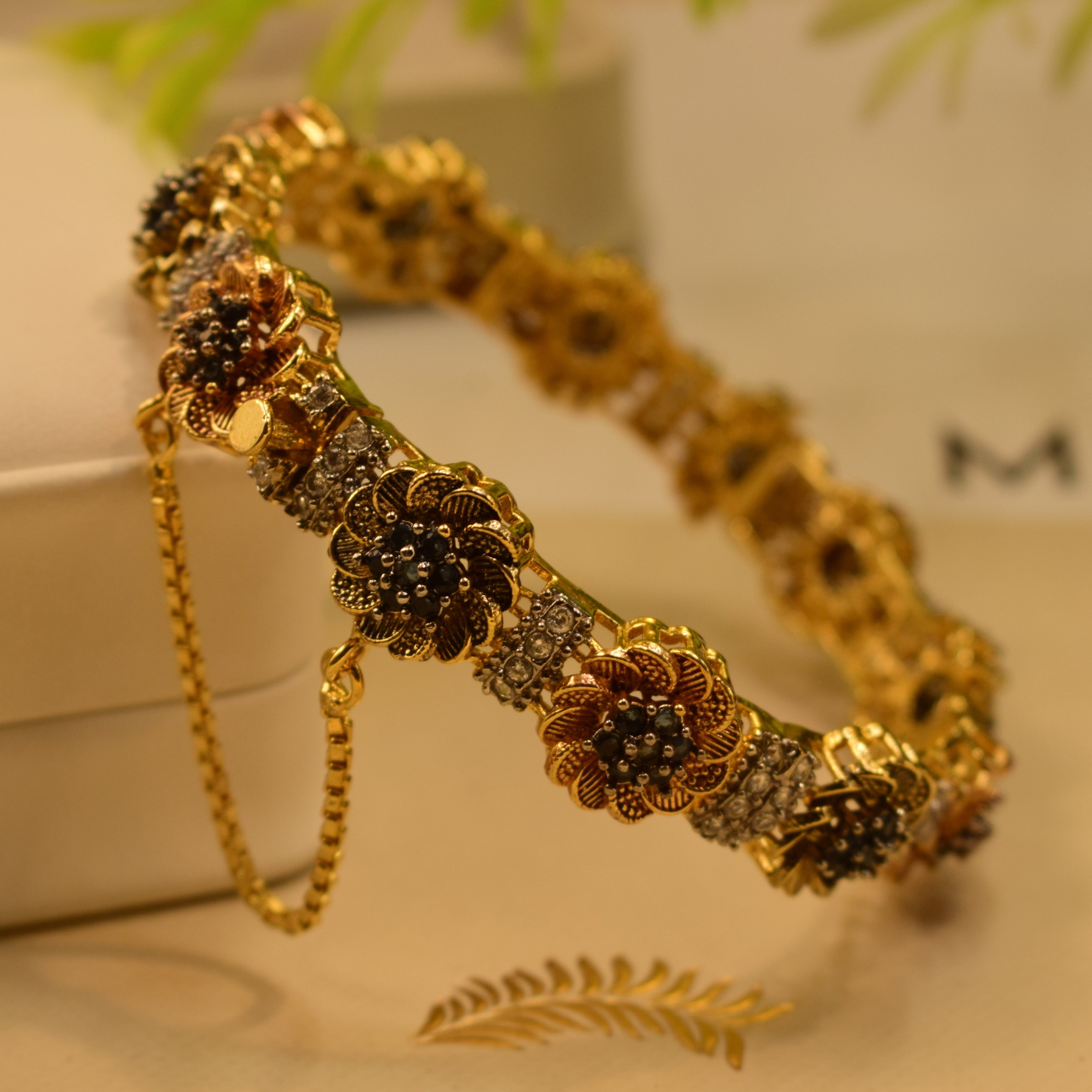Beautiful Design Real Stones Gold Plated Bangle for Girls/Women