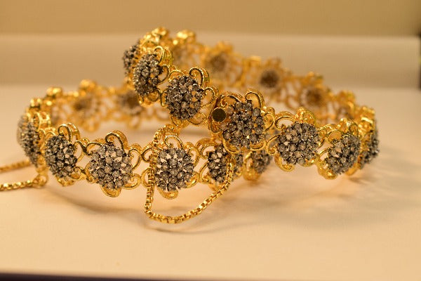 Stylish Design Gold Plated Bangle Pair for Girls/Women