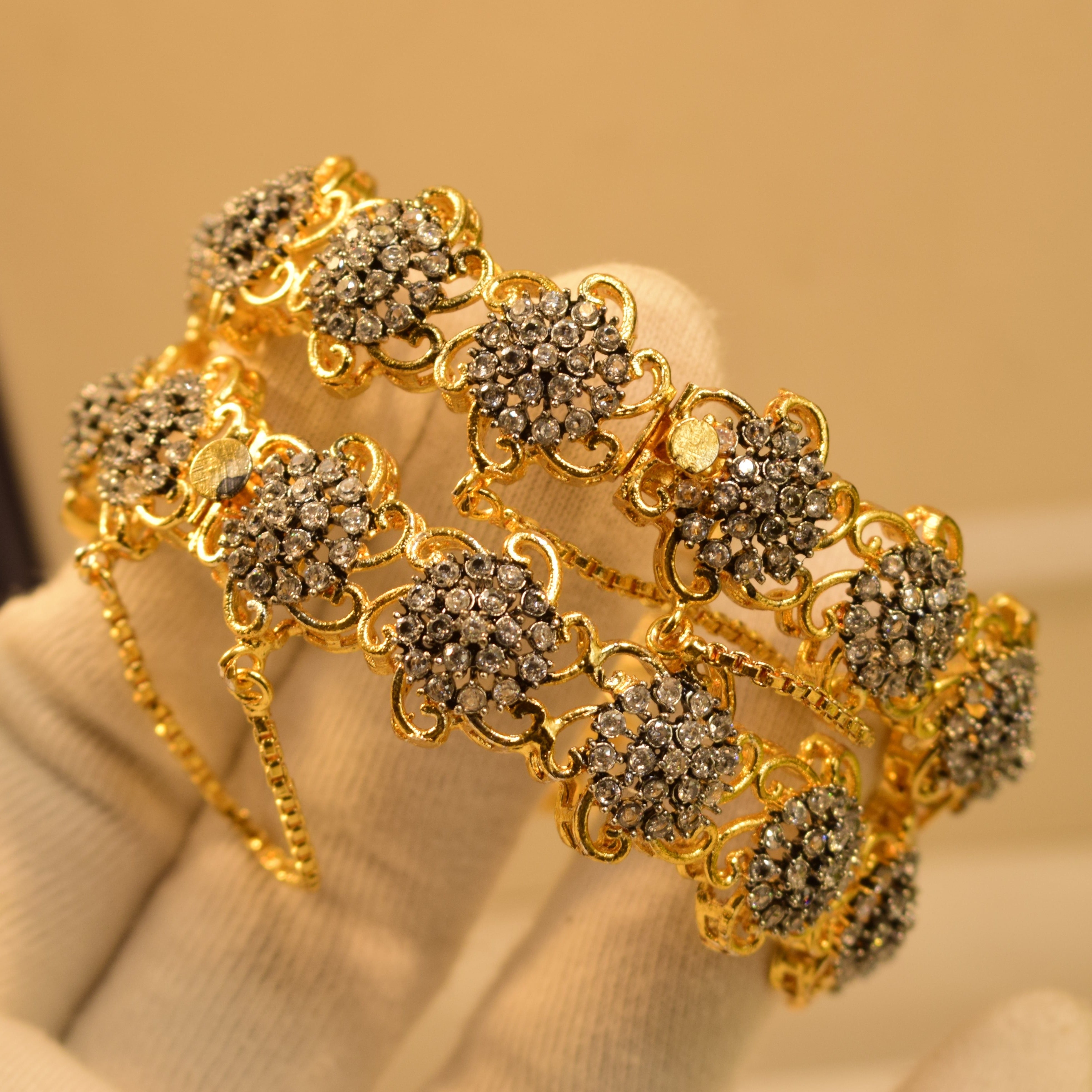Stylish Design Gold Plated Bangle Pair for Girls/Women
