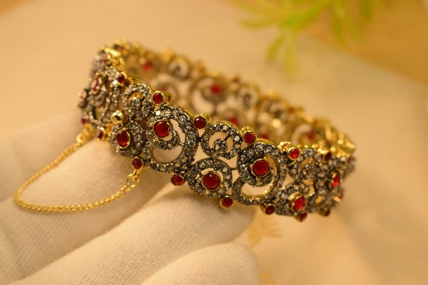 Unique Design Real Stone Bangle for Girls/Women