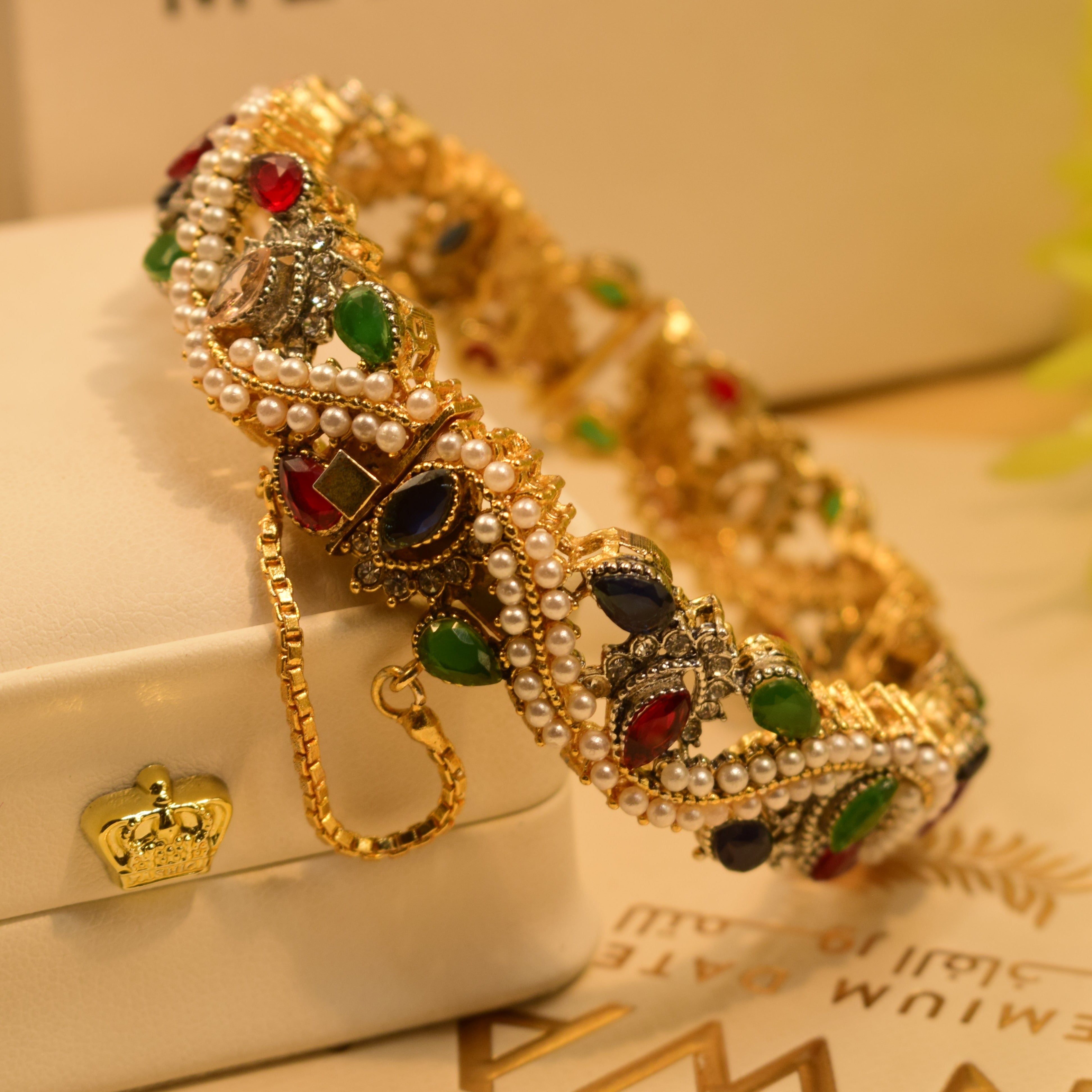 Elegant Design Gold Plated Bangle Set for Girls/Women