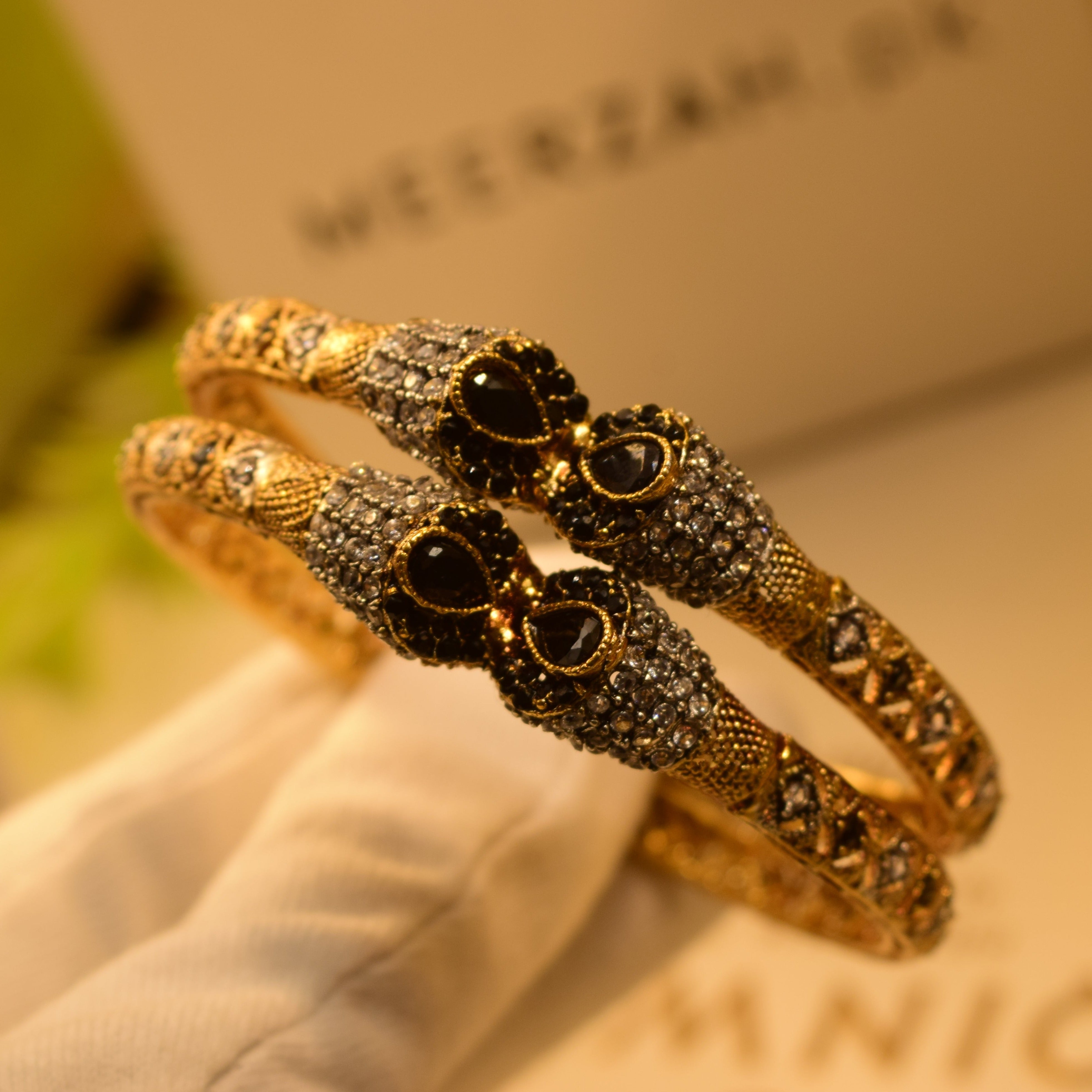 Elegant Design Gold Plated Bangles Set for Girls/Women