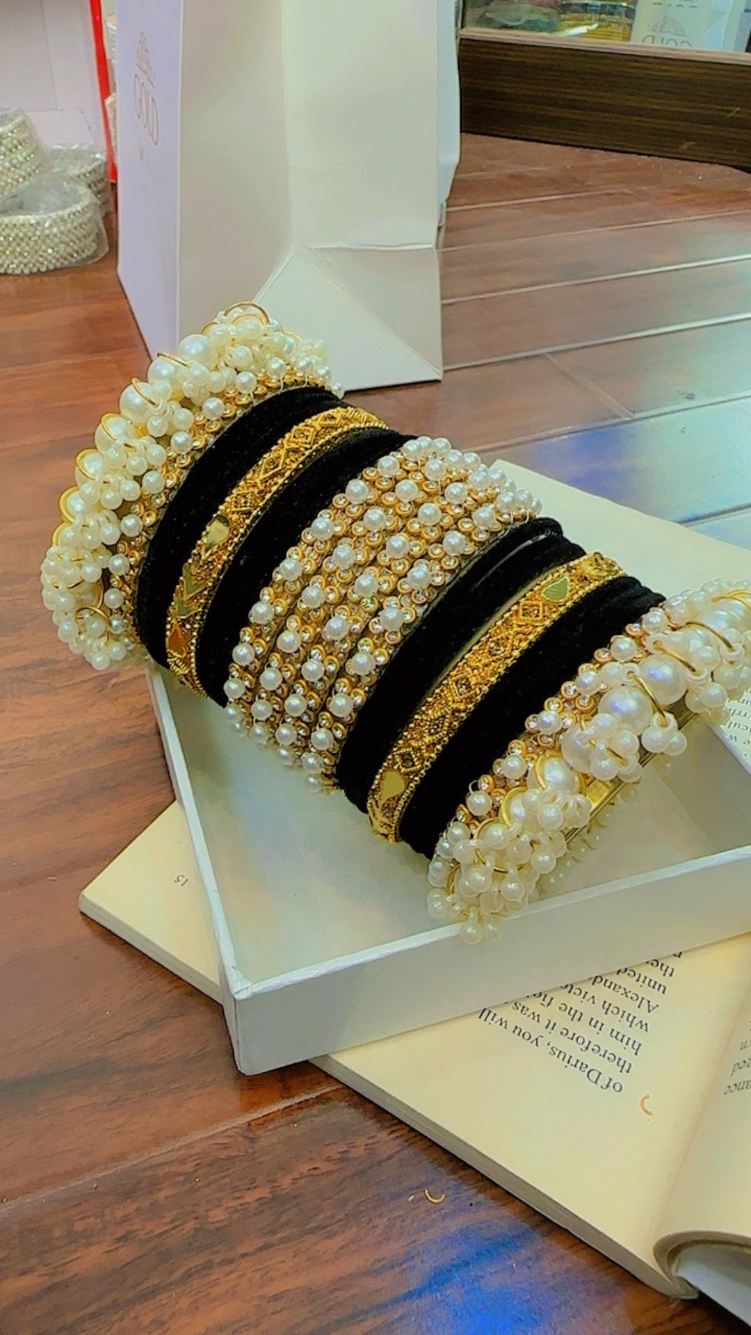 Elegant Pack Of 22 Bangles Set for Girls/Women