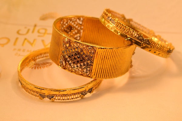 Fancy Unique Design Gold Plated Bangles Set for Girls/Women