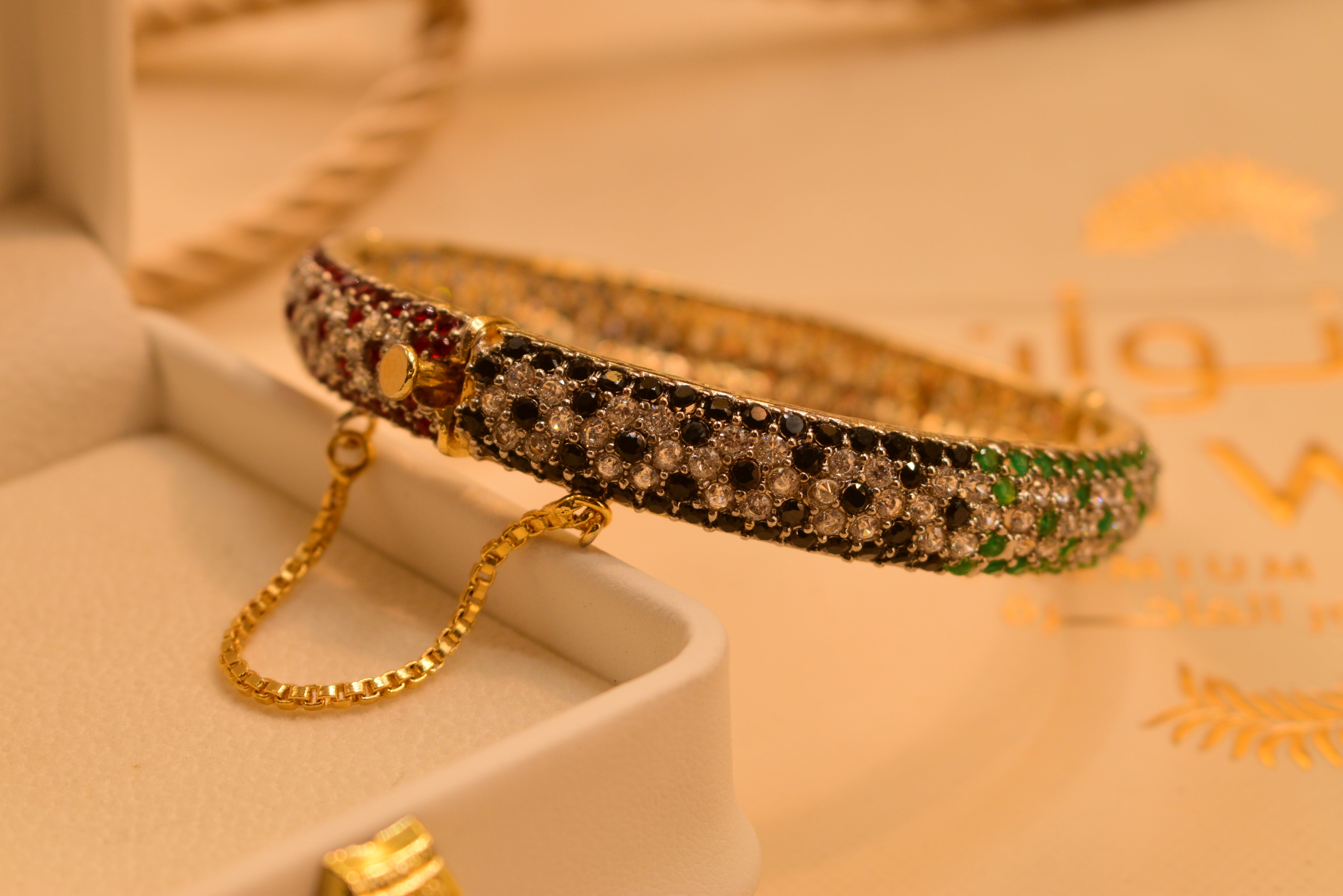24K Gold Plated Glamorous Unique Design Bangle for Girls/Women