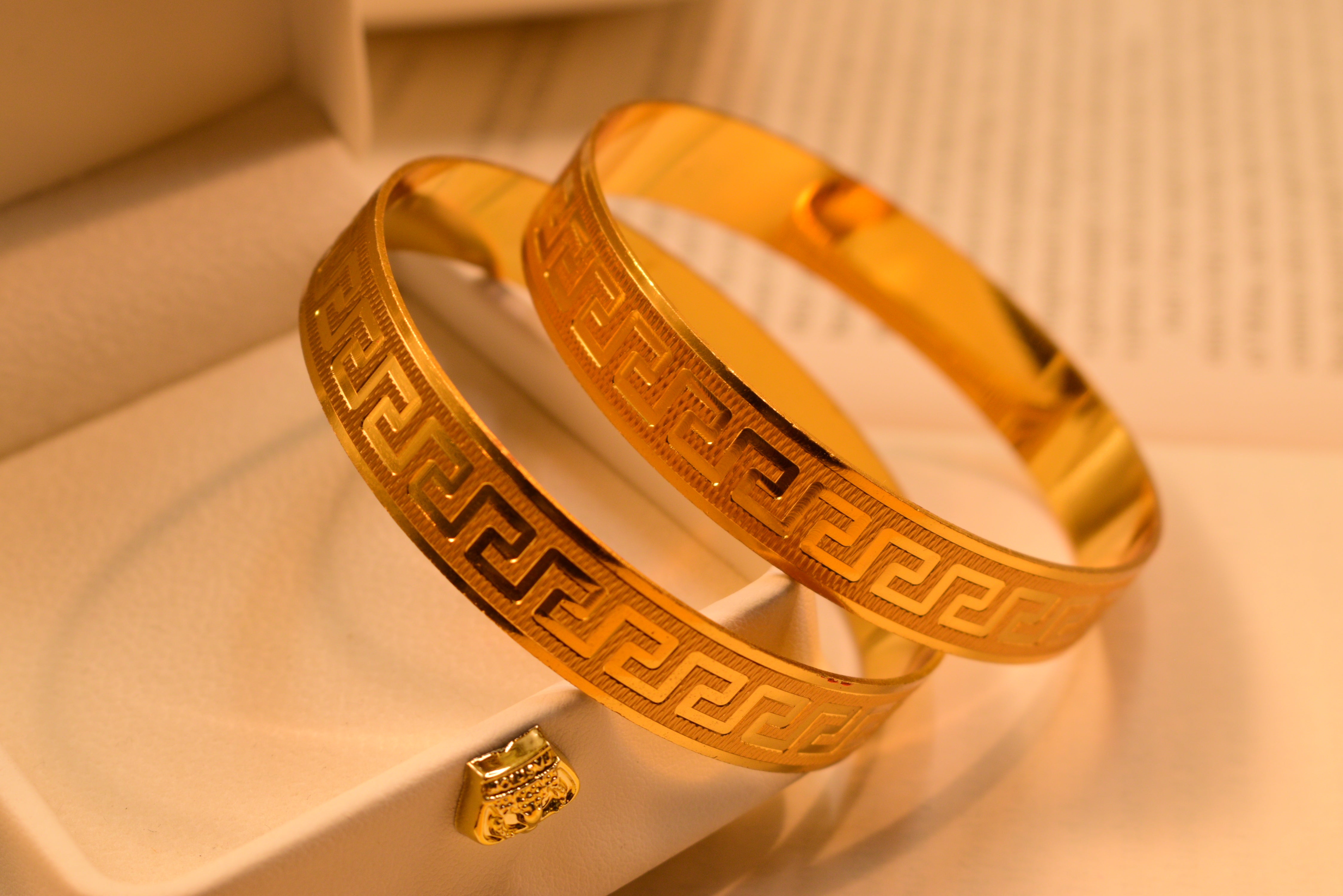 Glamorous Design 24K Gold Plated 2pc Bangles Set for Girls/Women
